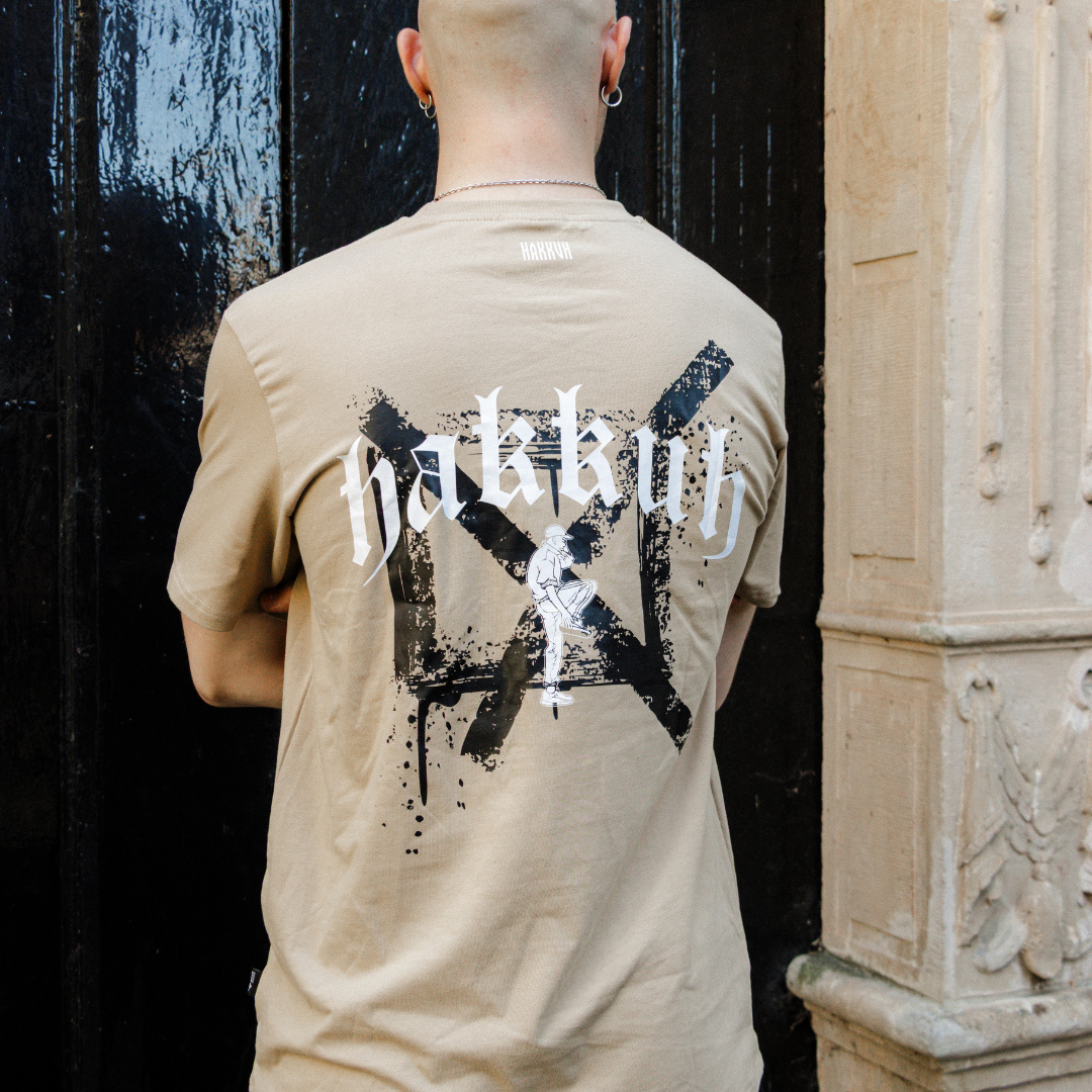 HAKKUH T-SHIRT NEW ERA | BEIGE/WHITE