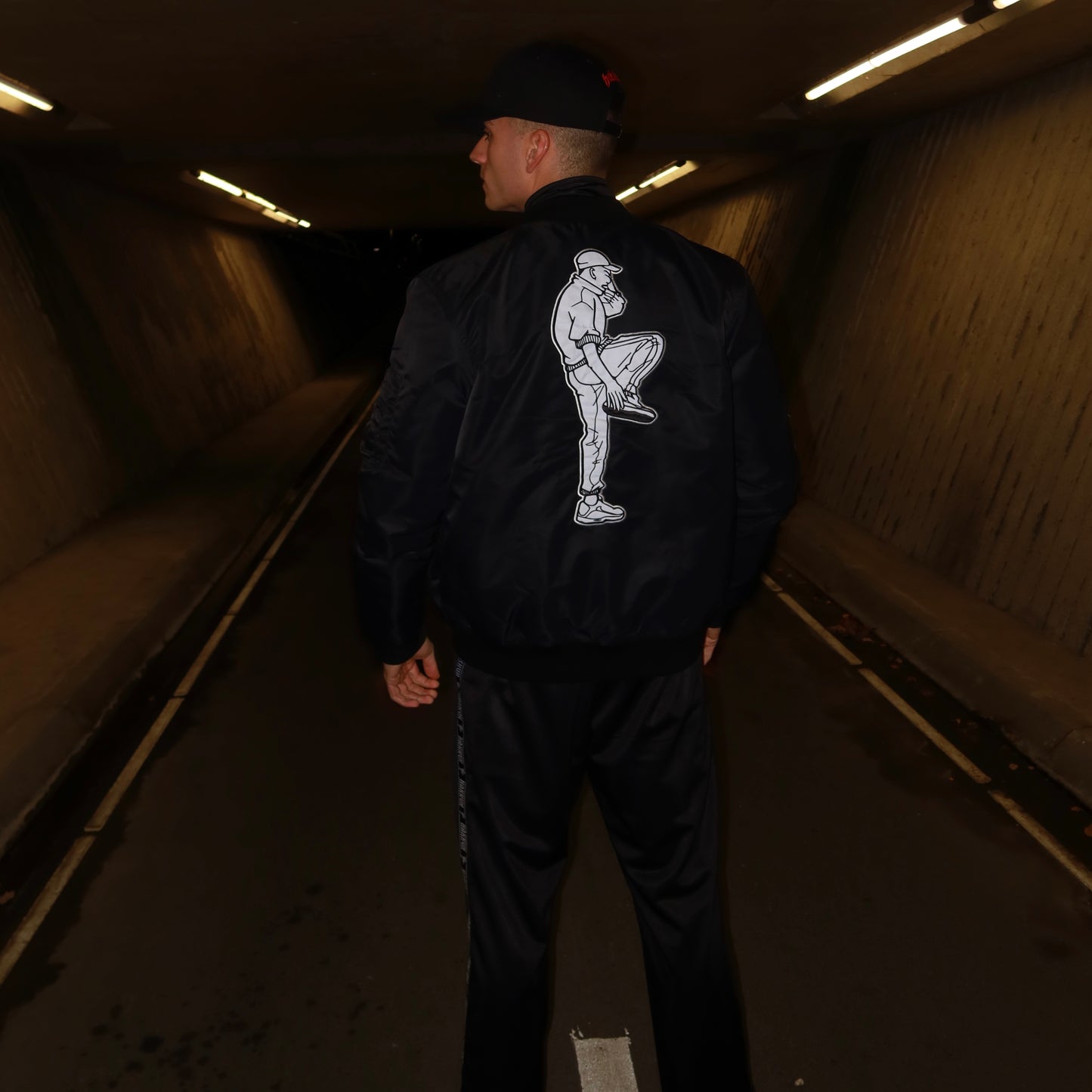 HAKKUH BOMBER JACKET | BLACK