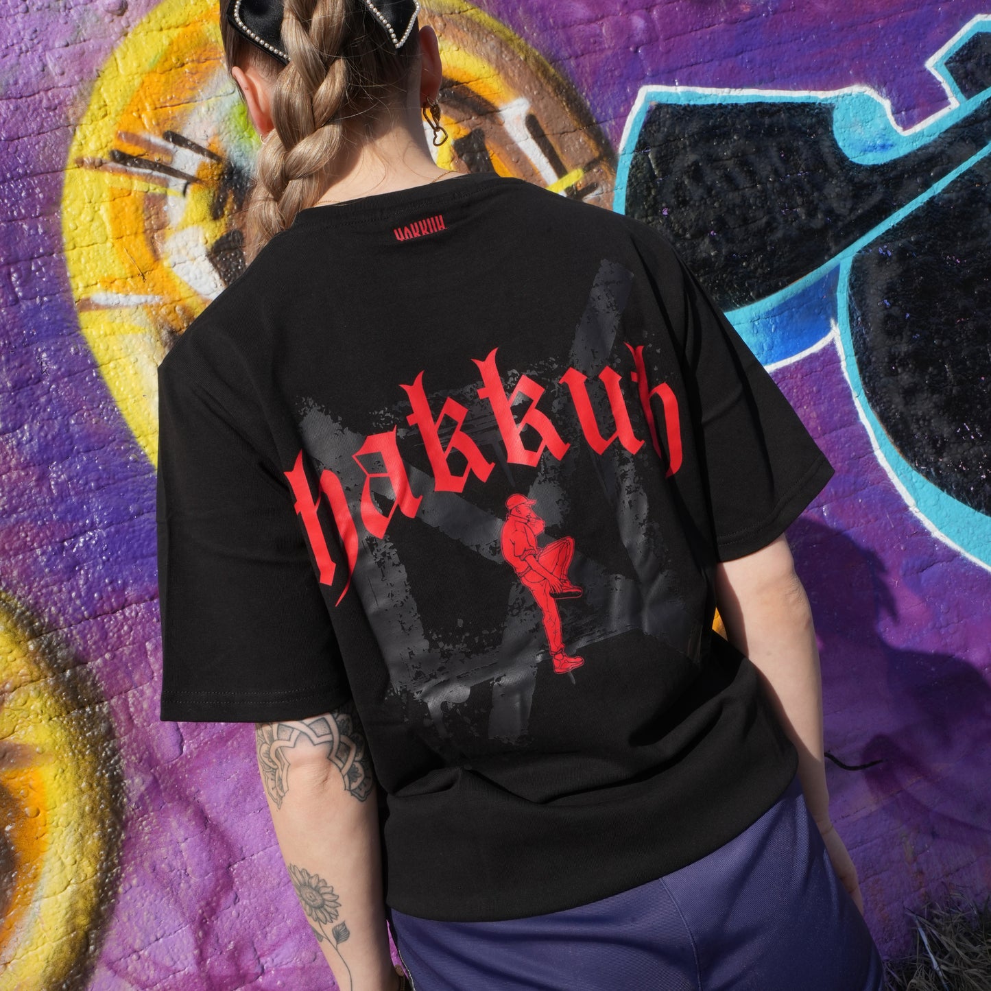 HAKKUH DESIGNER T-SHIRT | BLACK-RED