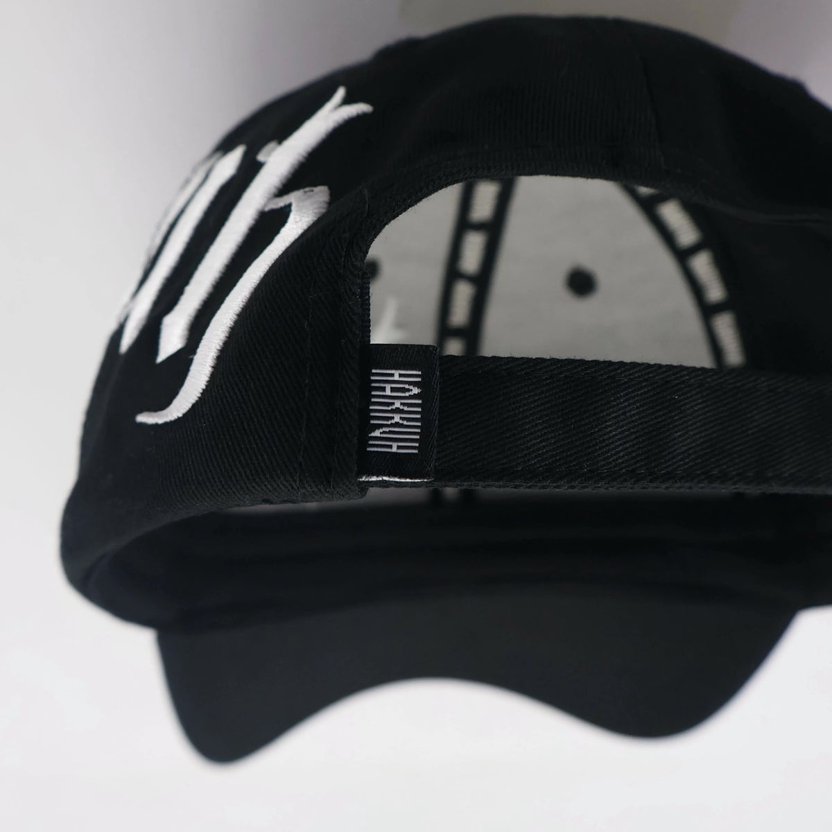 HAKKUH DESIGNER CAP SIDEWAYS